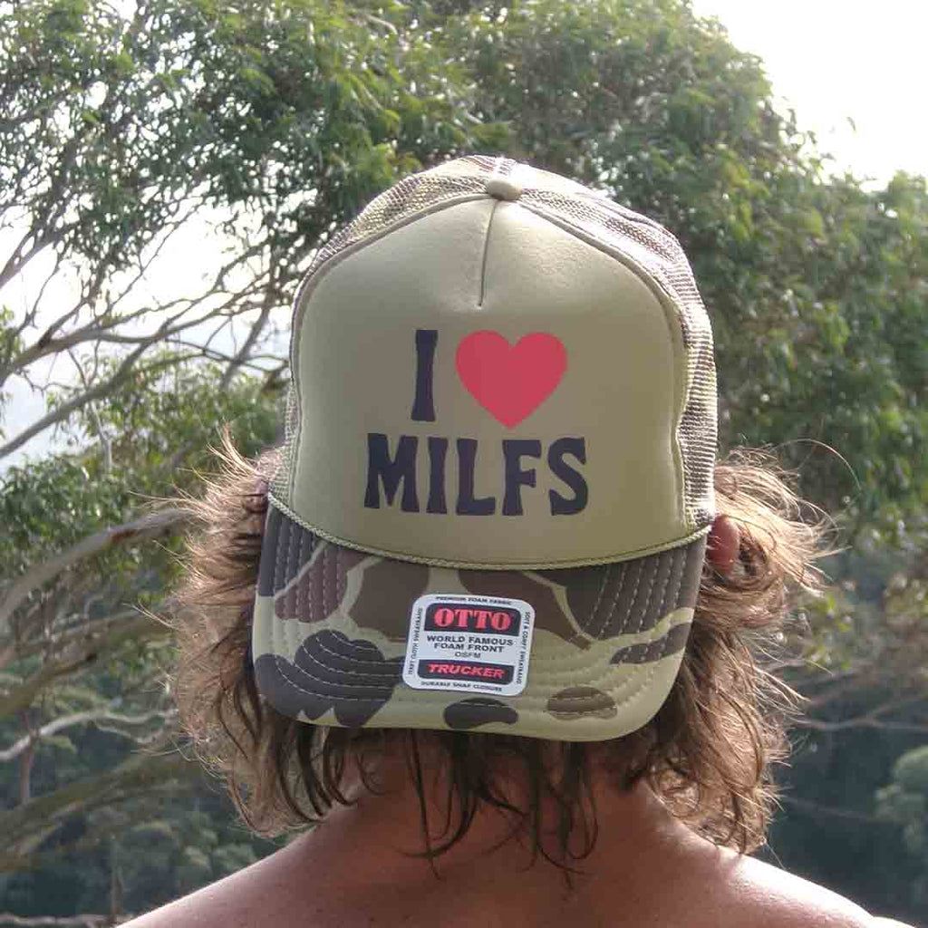 I ❤️ Milfs Camo Trucker